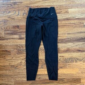Nike Black High-Waisted Leggings